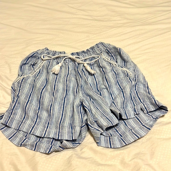 Striped shorts - Picture 1 of 2